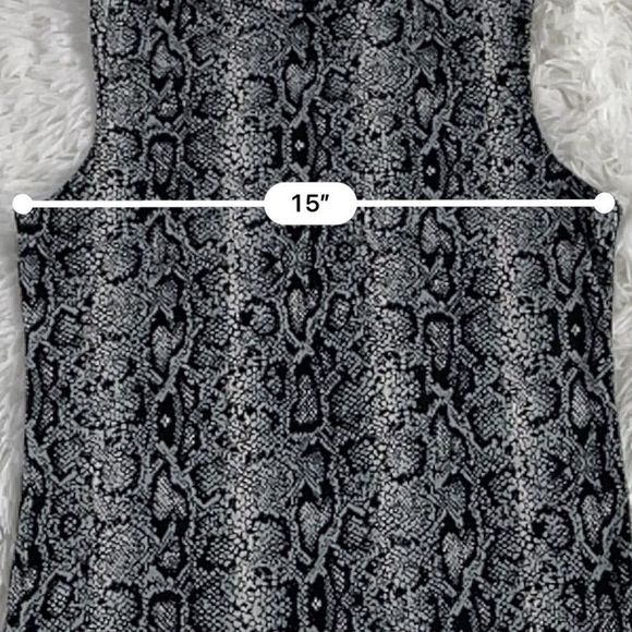 Women’s Olivia Rae Black & White Sleeveless Classy Shirt (M) AS13 - Picture 7 of 9